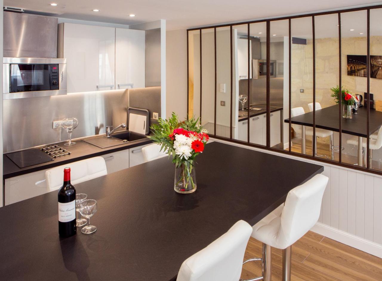 Appartement Climatise Avec Rooftop En Hypercentre Bordeaux Exterior photo